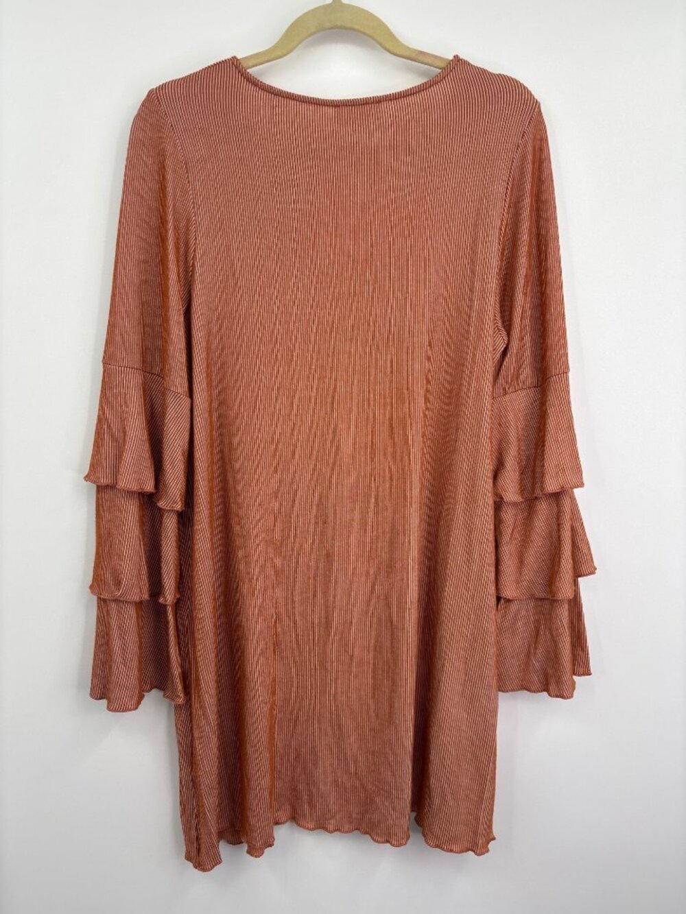 Altar'd State V-Neck Tunic Dress With Ruffle Bell Sleeve Orange Medium - Picture 3 of 4